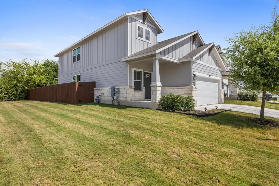 968 Sun Grove Trl, Georgetown, TX 78628 - #2