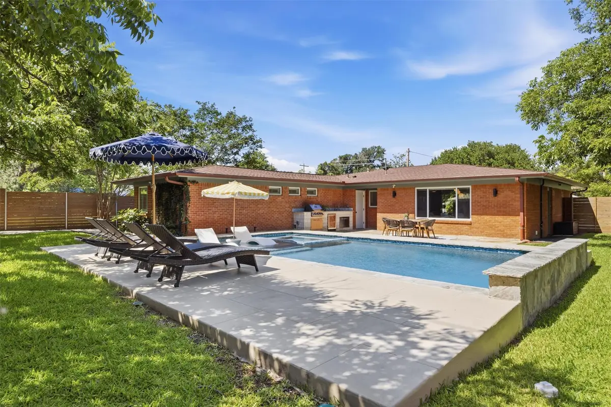 4801 Roundup Trl, Austin, TX 78745 - #1