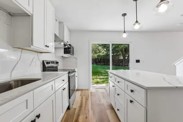 4504 Lyra Cir, Austin, TX 78744
