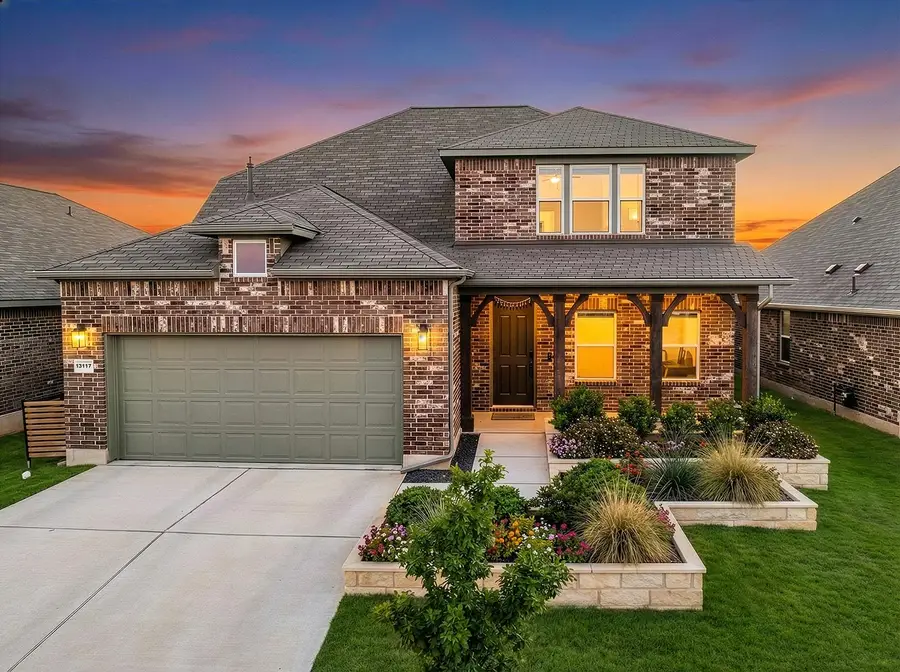 13117 Lapoynor St, Manor, TX 78653 - Image #2