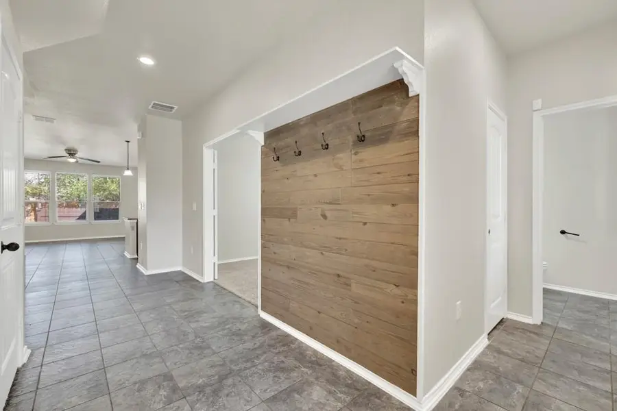 310 Sageleaf Willow Dr, San Marcos, TX 78666 - Image #3