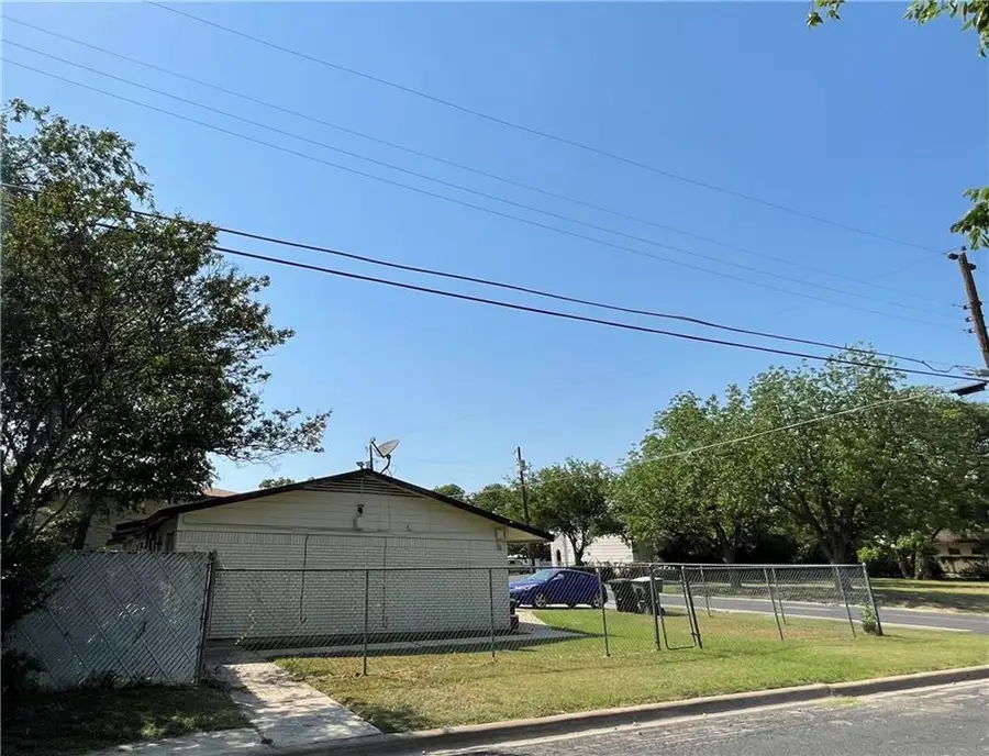 608 Harbour Ave, Killeen, TX 76541 - #2