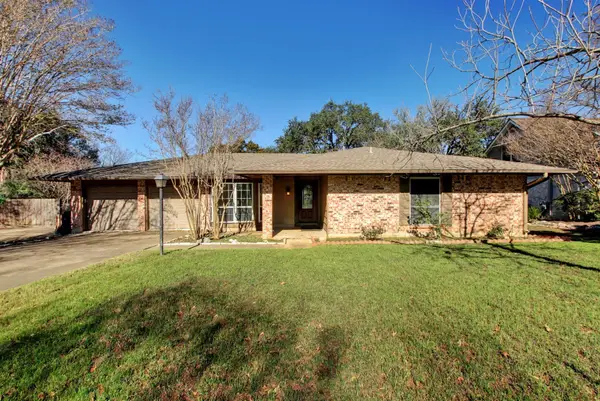 2306 Forest Bend Dr, Austin, TX 78704