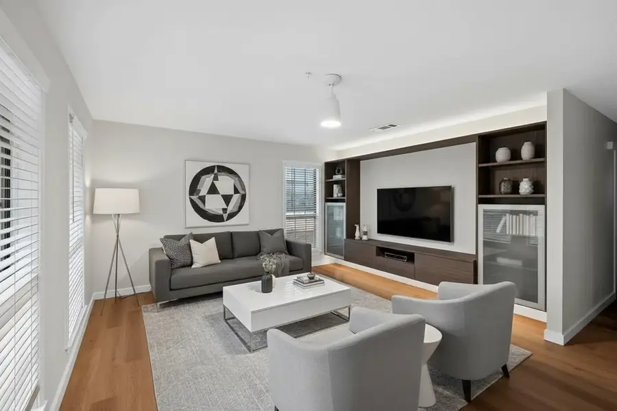 1013 Austin Highlands Blvd, Austin, TX 78745 - Image #2