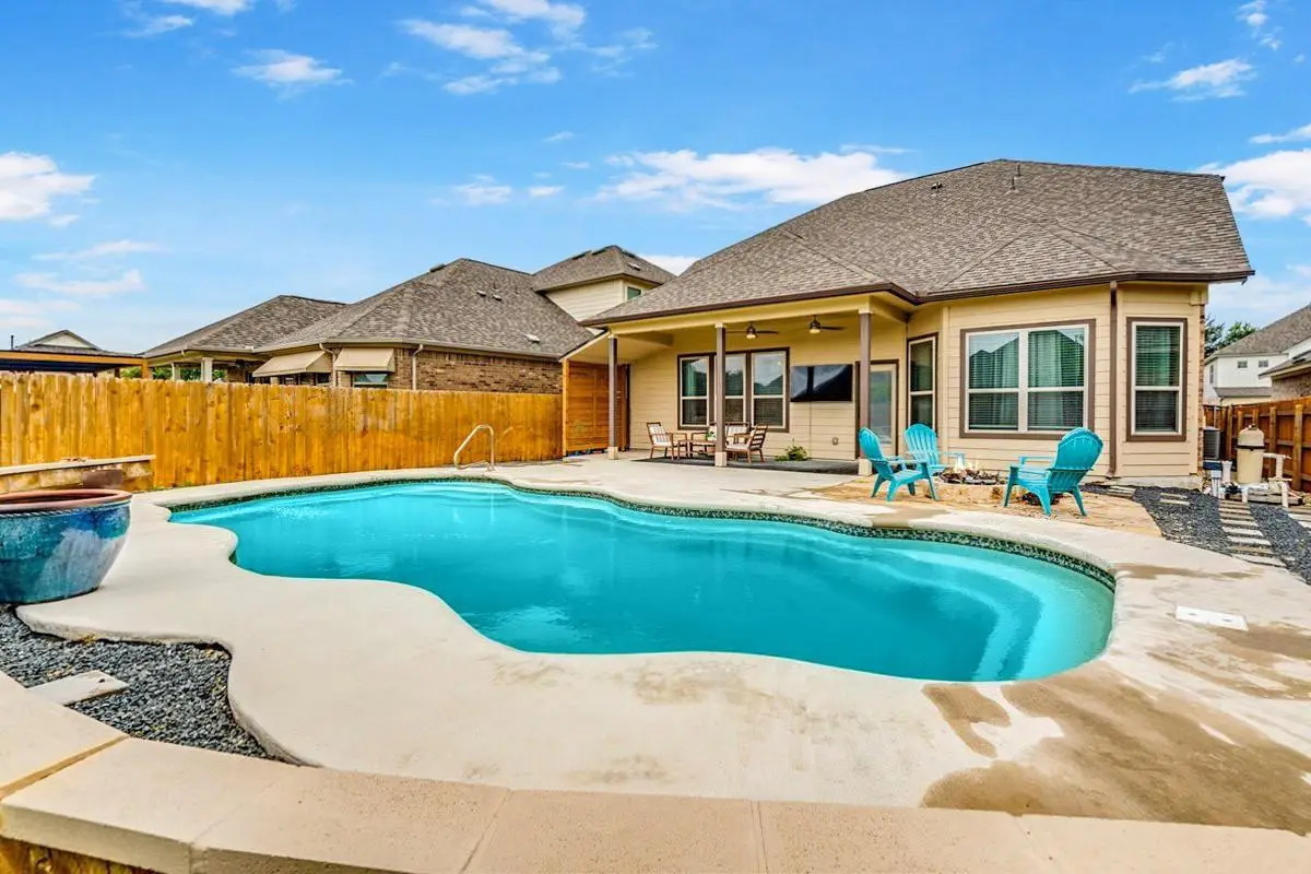 610 Stonewood Ln, Buda, TX 78610 - #1