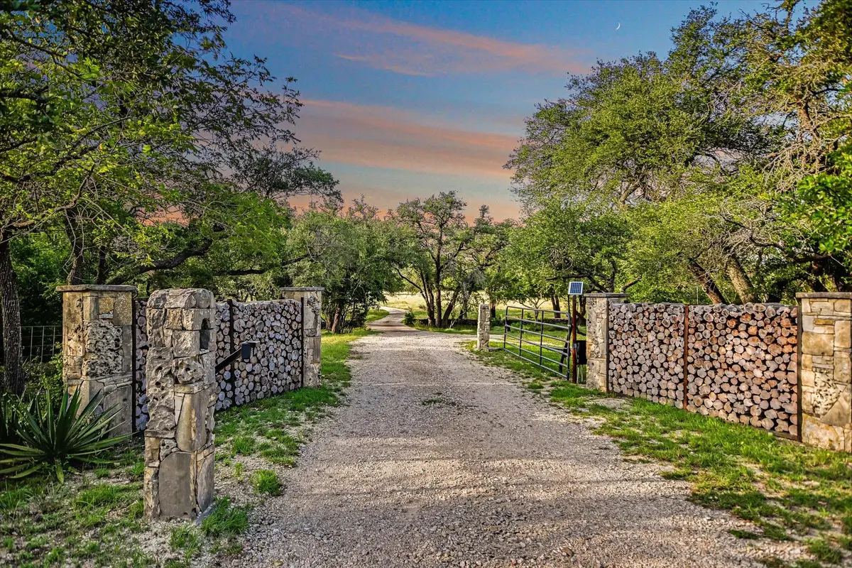 4301 Lone Man Mountain Rd, Wimberley, TX 78676 - #1