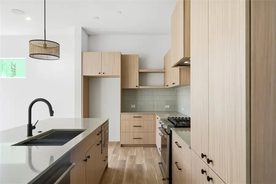 10807 Hermosillo Dr #1008, Austin, TX 78758 - #2