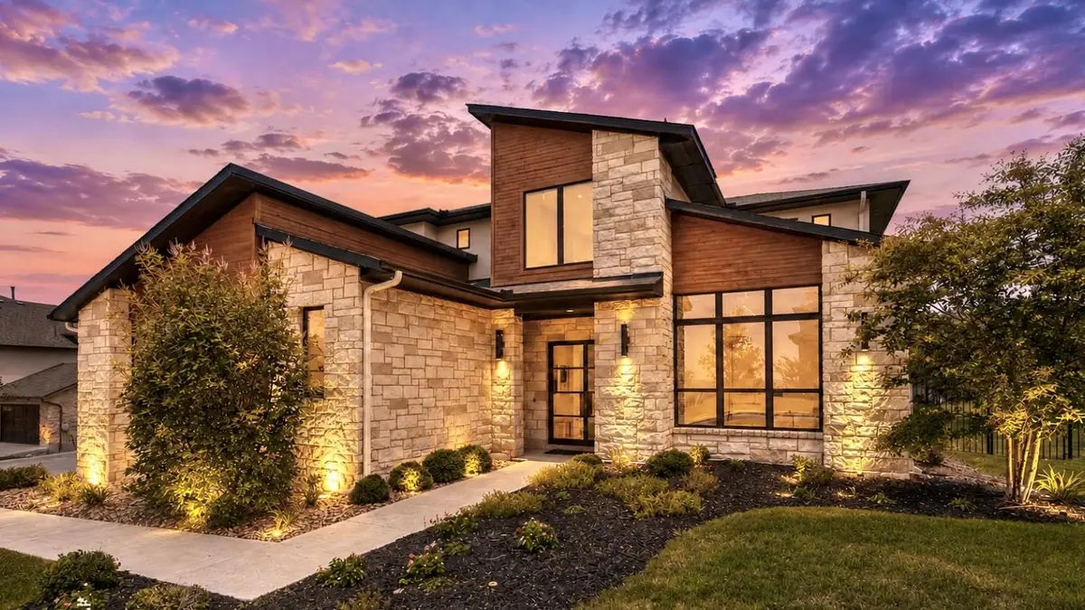 6825 Davenport Divide Rd, Austin, TX 78738 - #1