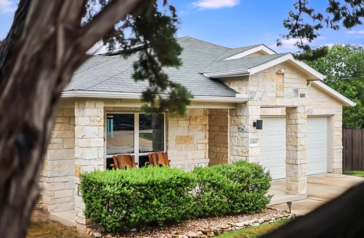 20400 Bear Rd, Lago Vista, TX 78645 - #1