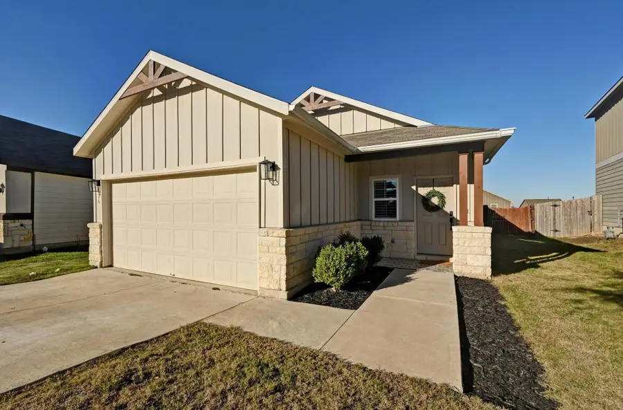 126 Silktassel Way, Buda, TX 78610 - #2