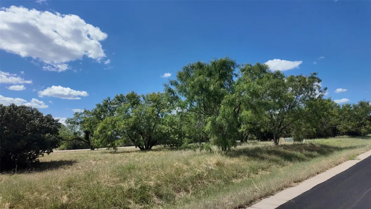 23014 Far West Rd, Horseshoe Bay, TX 78657 - #1