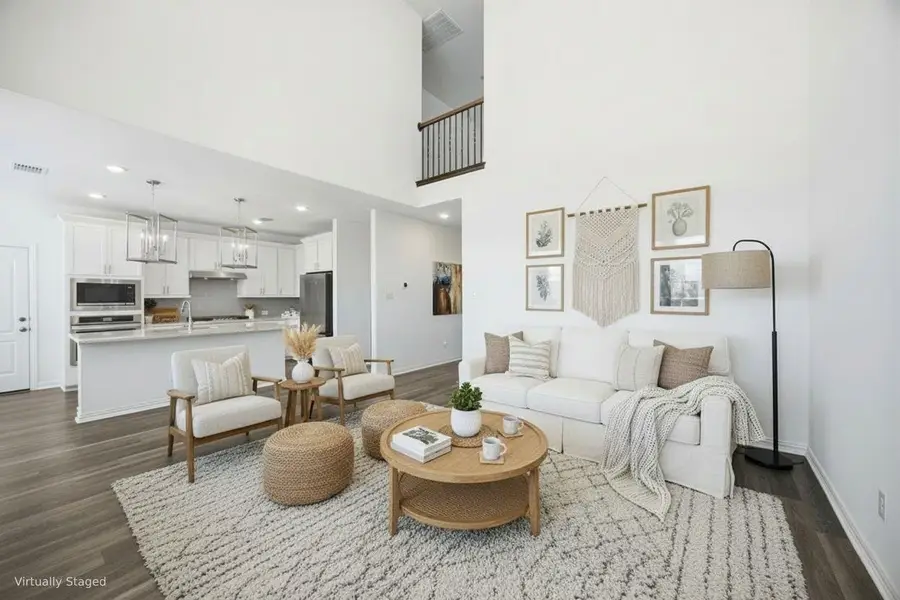 316 Clearlake Dr, Hutto, TX 78634 - #2