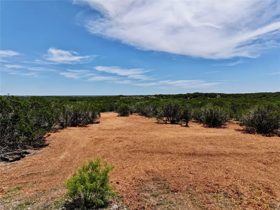 285 Donnie Dr, Lampasas, TX 76550 - #3