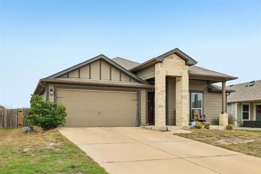 109 San Bernard Trl, Hutto, TX 78634 - #2