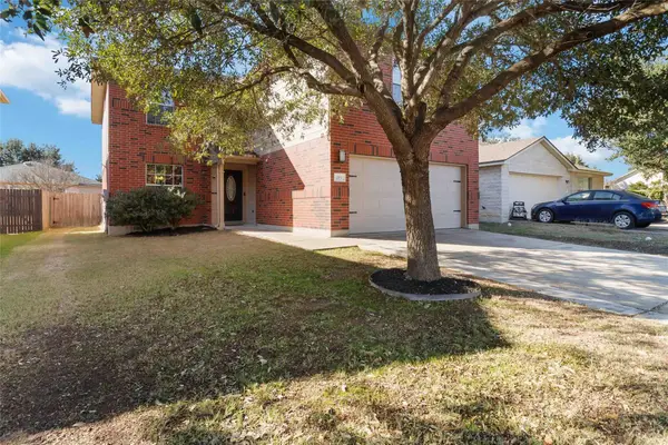 203 Remington Run, Bastrop, TX 78602
