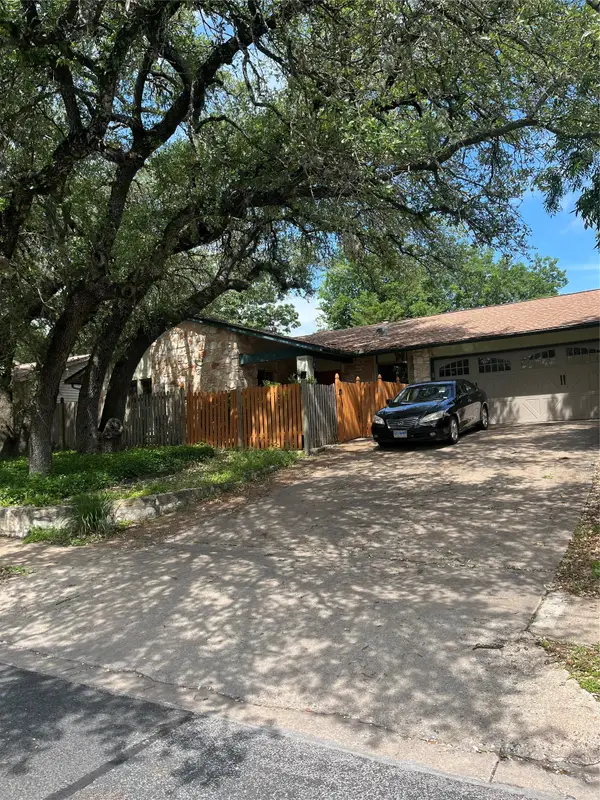 8604 Furness Dr, Austin, TX 78753