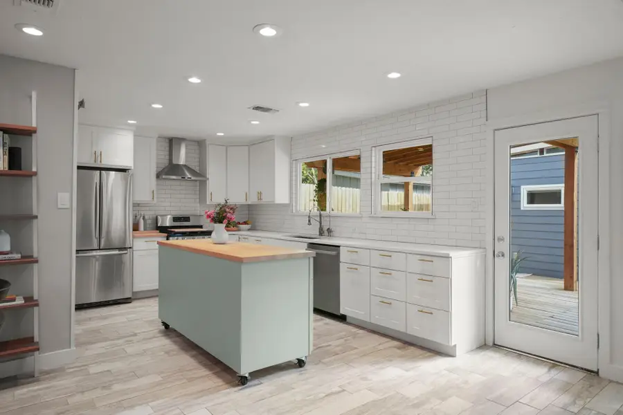 3408 Clarksburg Dr, Austin, TX 78745 - #3