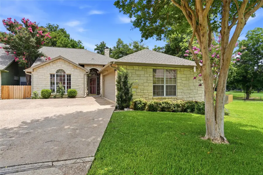 21 Augusta Dr, Marble Falls, TX 78654 - #2