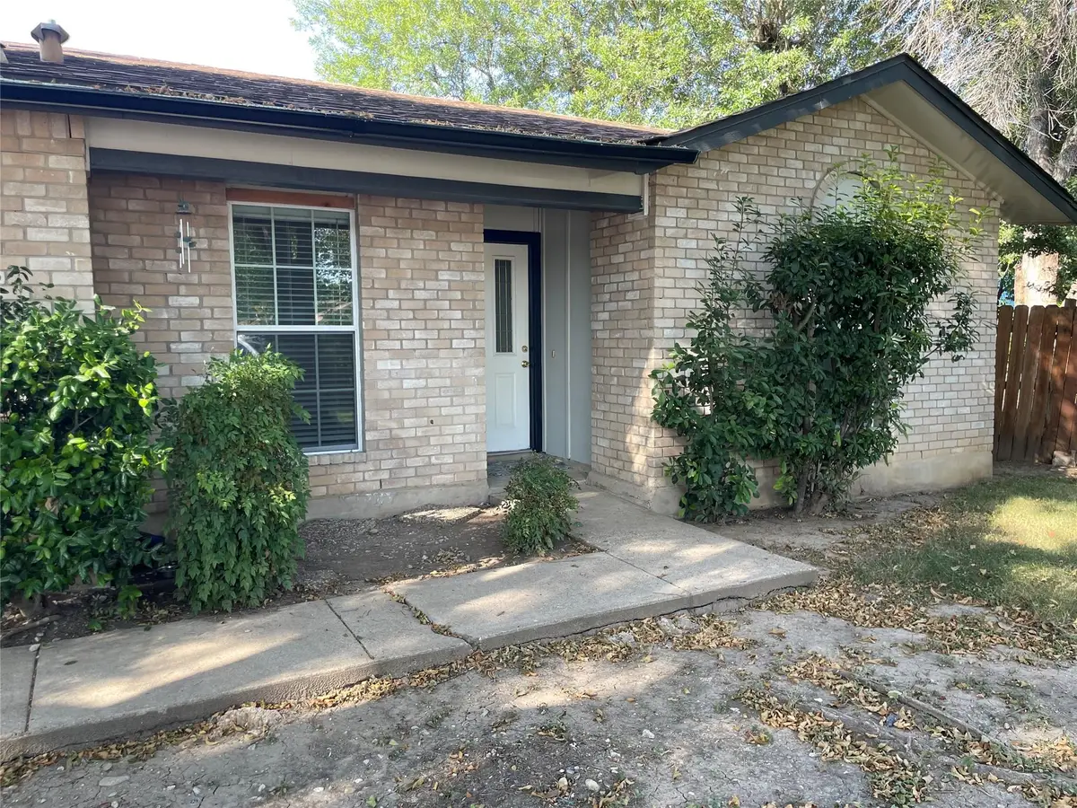 5700 Limerock Holw, Austin, TX 78744 - #1