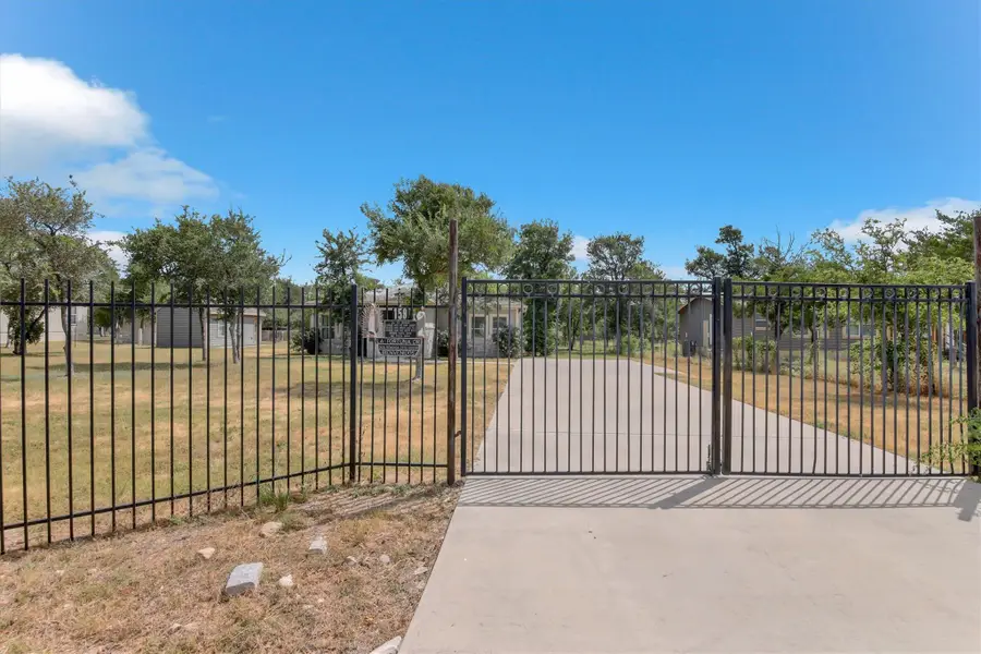 159 La Fortuna Dr, Del Valle, TX 78617 - #2