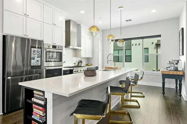 4604 Longevity Dr, Austin, TX 78731