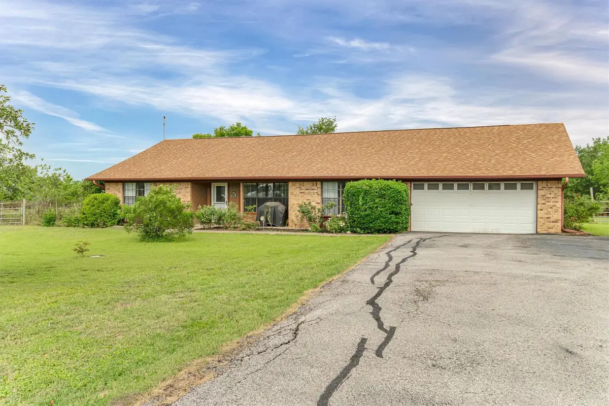 12800 Quarterhorse Dr, Elgin, TX 78621 - #1