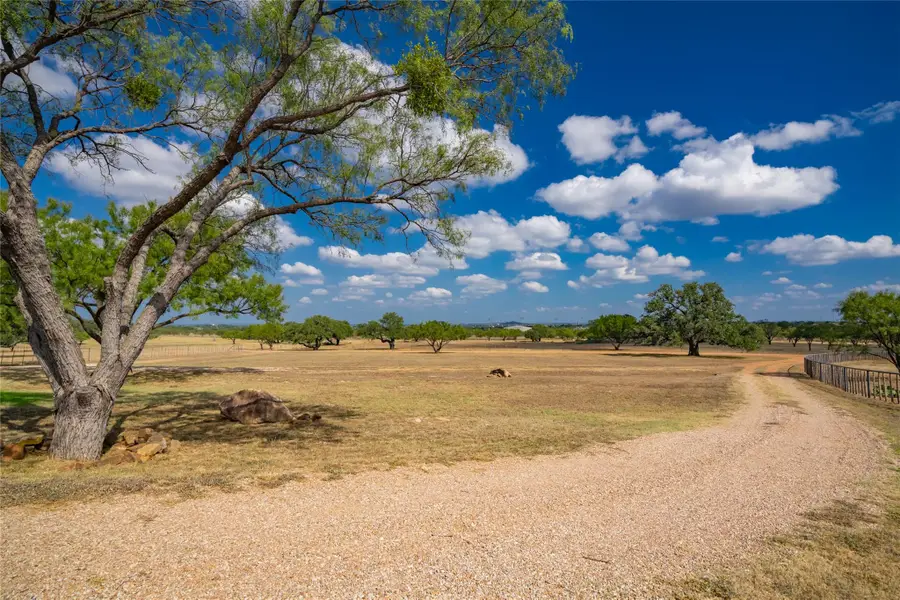 3019 S Highway 16, Llano, TX 78643 - #3