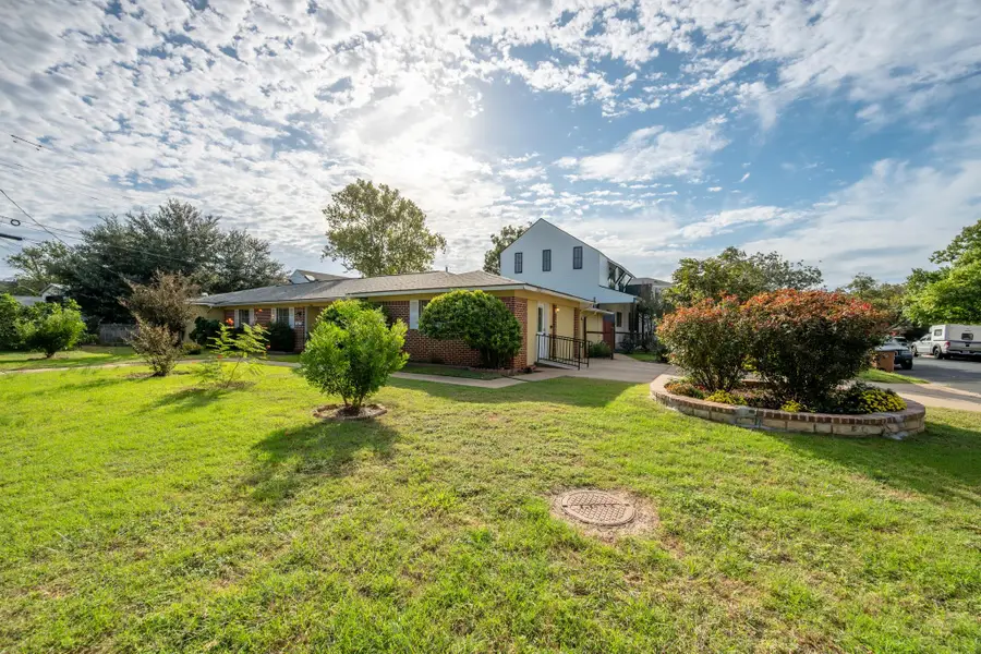 4621 Philco Dr, Austin, TX 78745 - #3