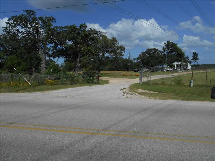 8001 Burleson Manor Rd, Manor, TX 78653 - #2