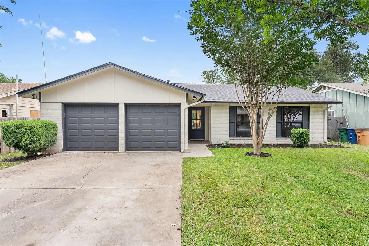 7903 Woodcroft Dr, Austin, TX 78749 - #1