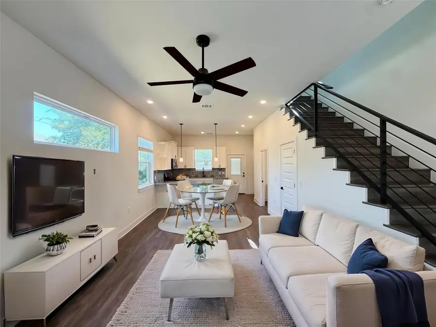 1212 Lily Ter #2, Austin, TX 78741 - #2