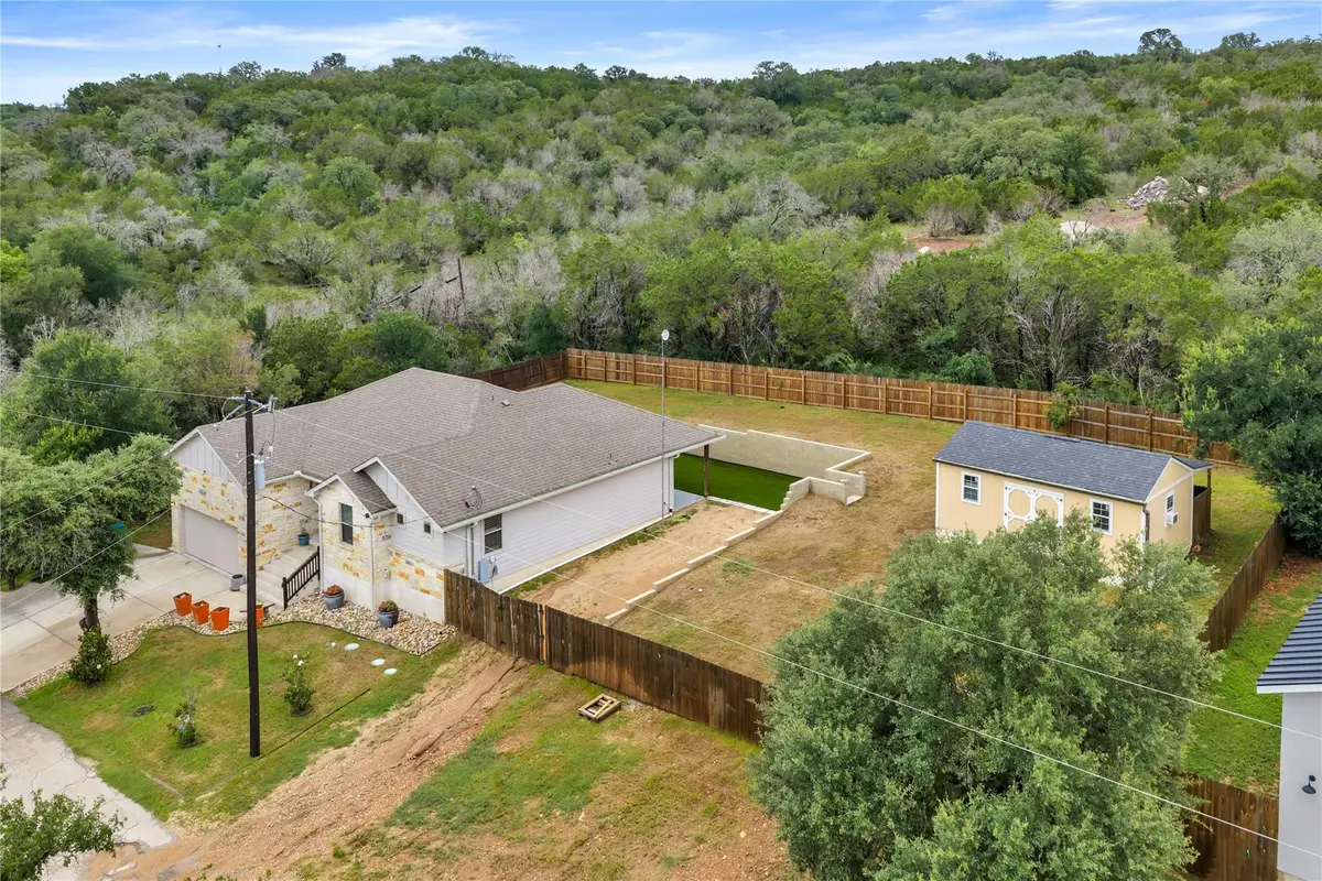 511 Taylor Dr, Horseshoe Bay, TX 78657 - #1
