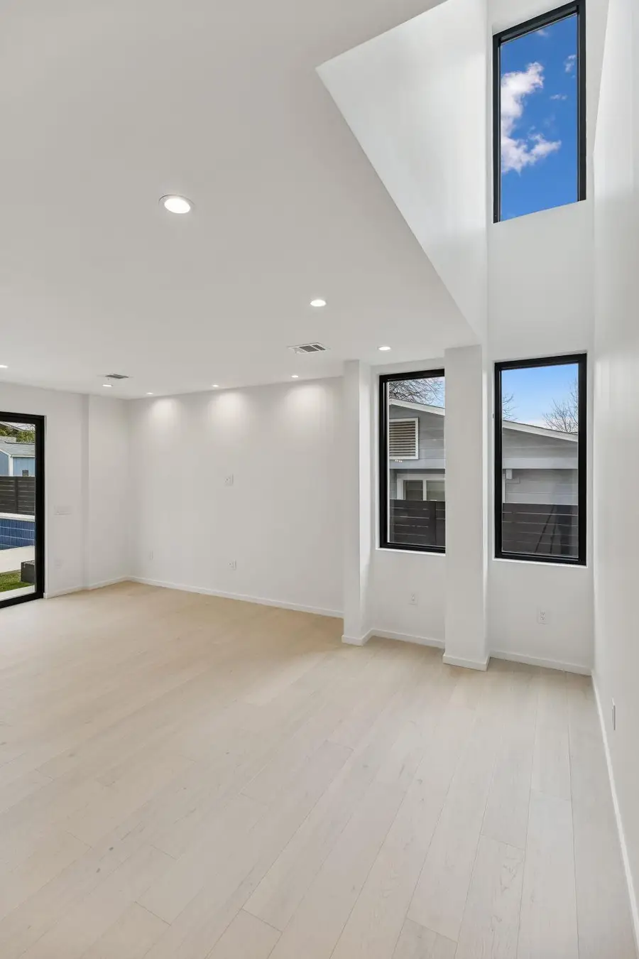 3007 Locke Ln, Austin, TX 78704 - #3