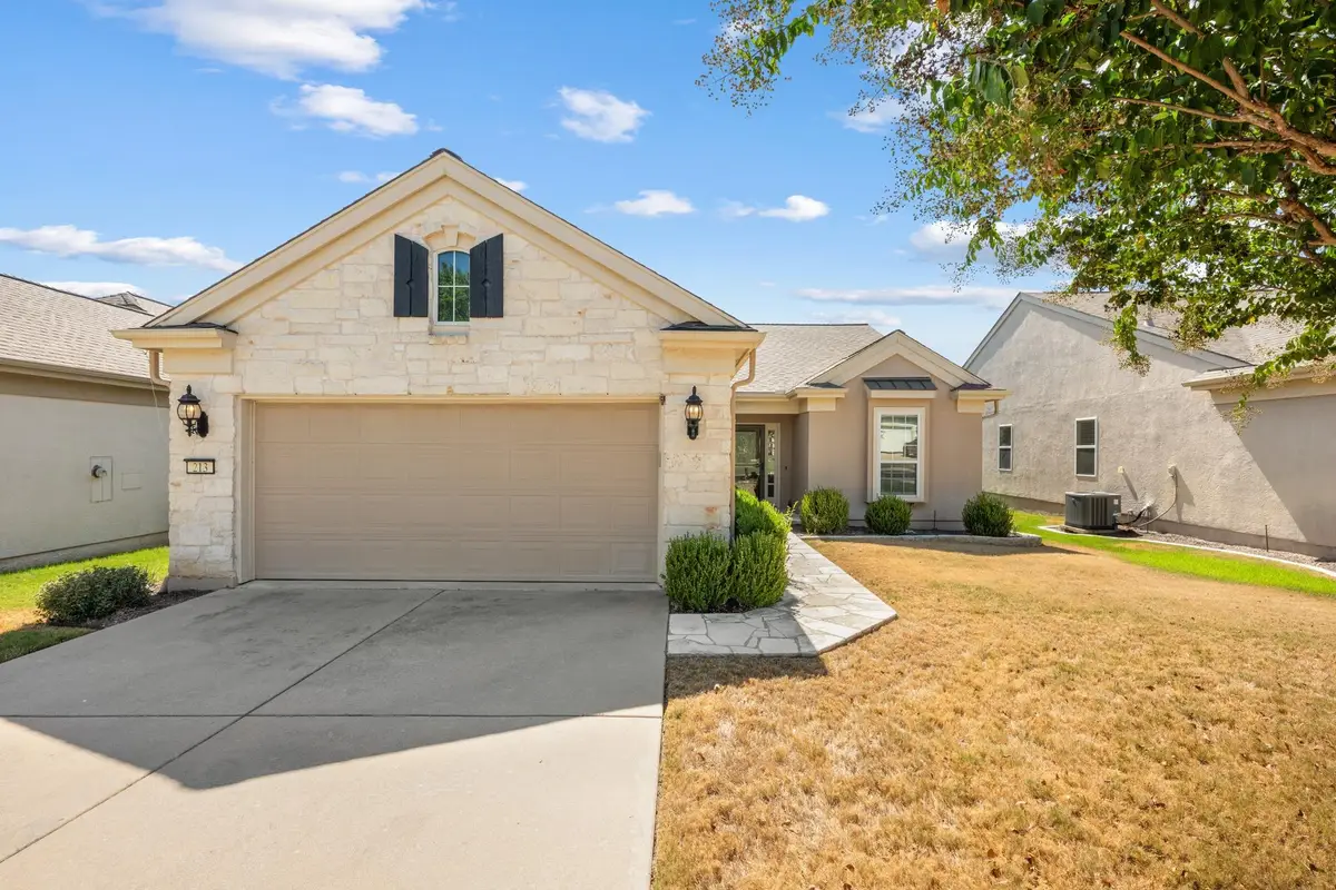 213 Fieldstone Dr, Georgetown, TX 78633 - #1