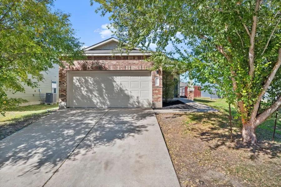 5704 Levenwood Ln, Austin, TX 78724 - Image #3