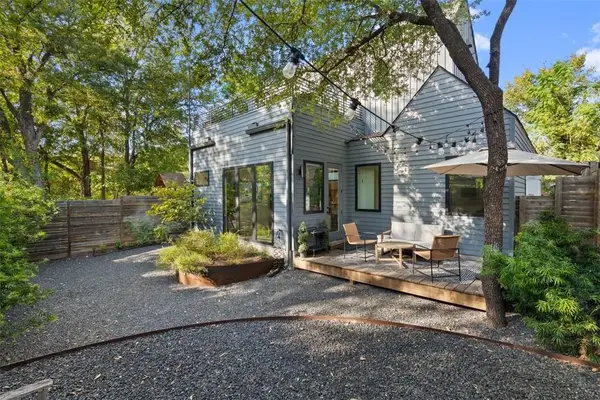 707 E Live Oak St #2, Austin, TX 78704