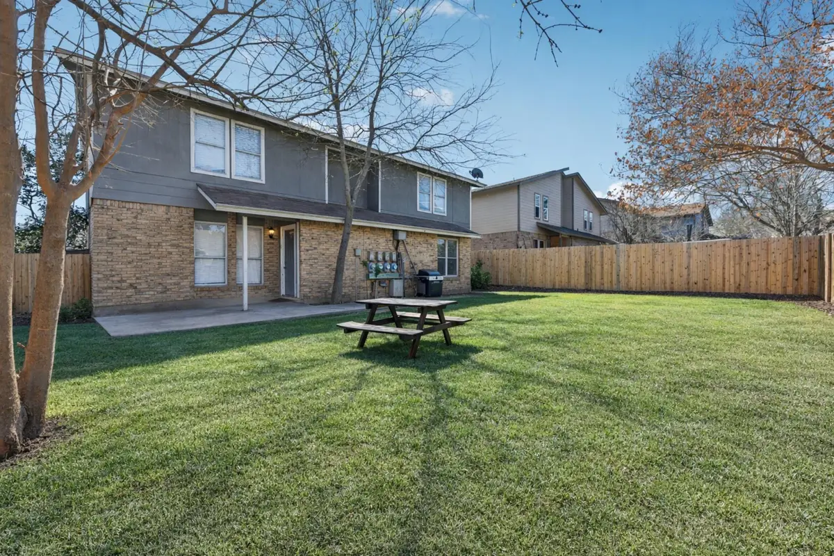 1210 Southport Dr, Austin, TX 78704 - #1