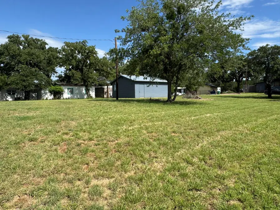 670 Beaver St, Tow, TX 78672 - Image #2