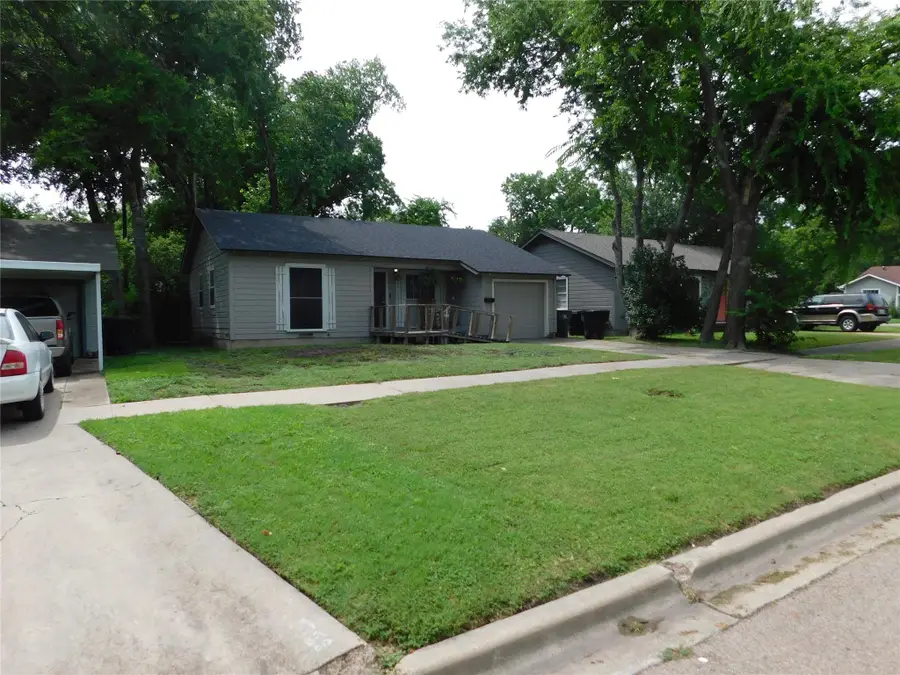 1304 S 19th St S, Temple, TX 76504 - #3