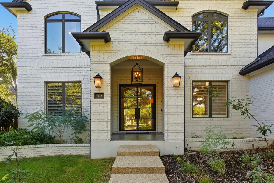 1213 Grosvener Ct, Austin, TX 78746 - #3