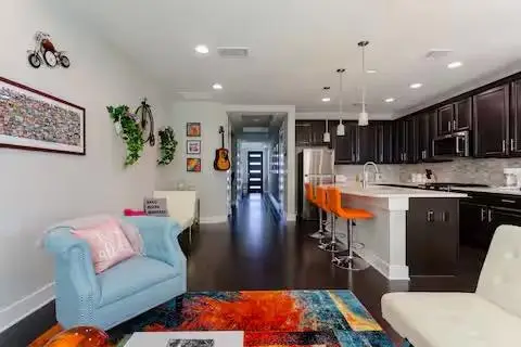 807 E 16th St #A, Austin, TX 78702 - Image #1