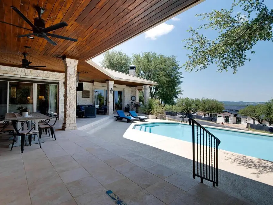 202 Hidden Hills Cv, Spicewood, TX 78669 - #2