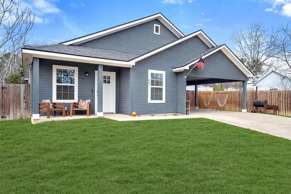 602 S Pierce St, Burnet, TX 78611