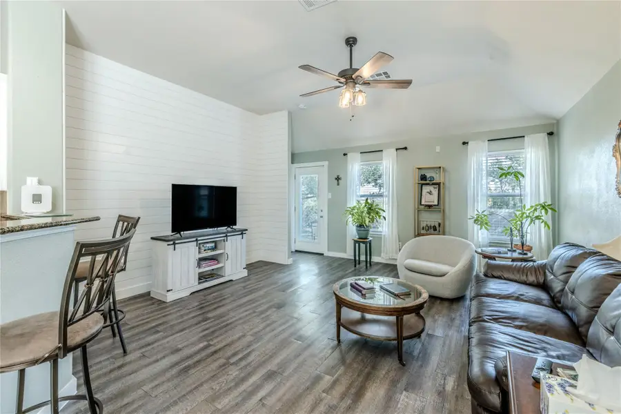 1089 Hot Spring Vly, Buda, TX 78610 - #2