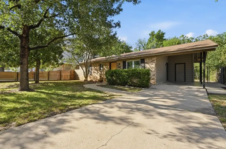 1805 Fair Oaks Dr, Austin, TX 78745 - #3