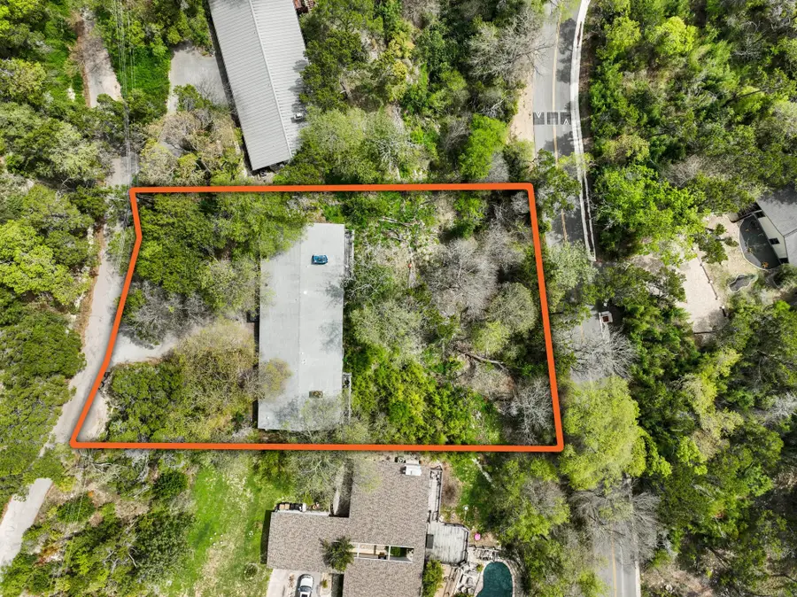 1204 Yaupon Valley Rd, West Lake Hills, TX 78746 - #3