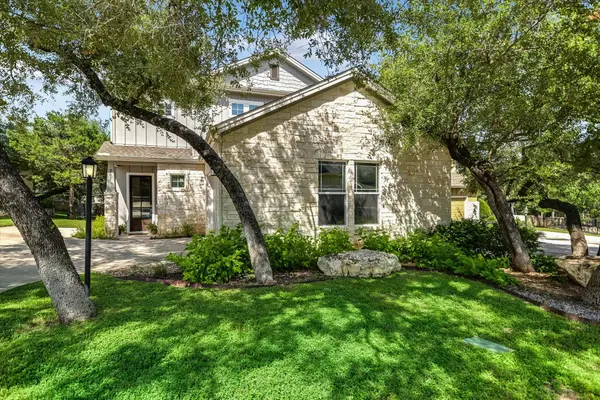 207 Fairlake Cir #2, Lakeway, TX 78734