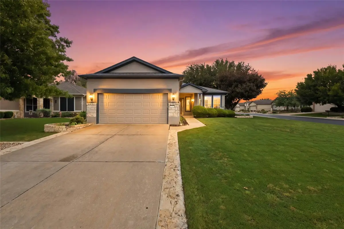 202 Palmetto Dr, Georgetown, TX 78633 - #1
