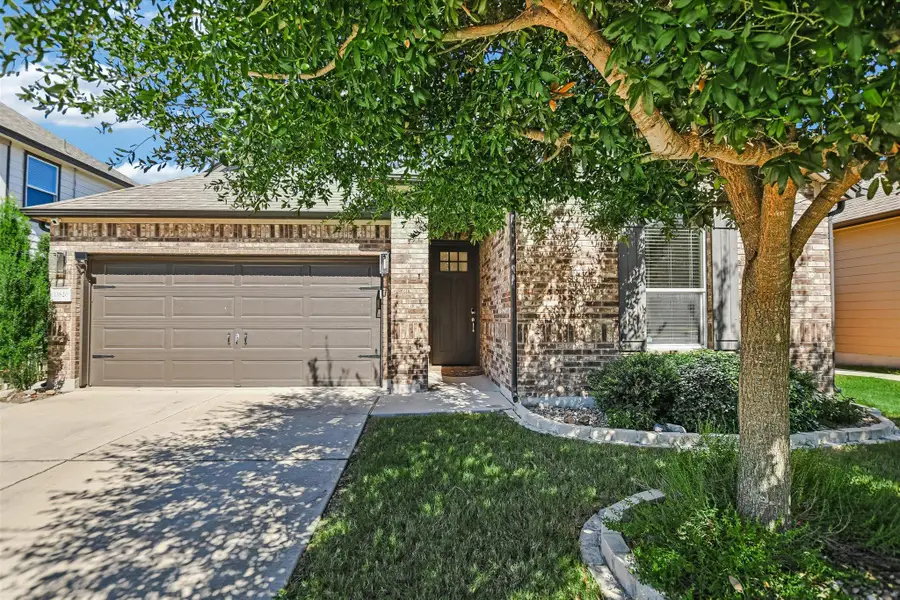 13820 Lyndon B Johnson St, Manor, TX 78653 - #2