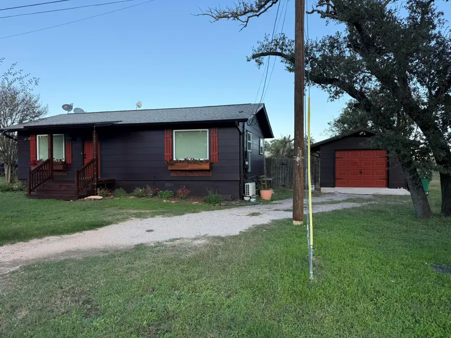 109 County Road 138, Burnet, TX 78611 - Image #2